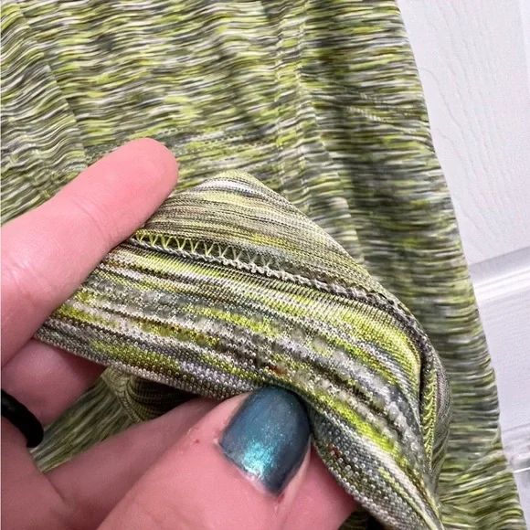 ATHLETA Fast Track Ruched Compression Tank Top Green Gray size medium - Picture 5 of 7